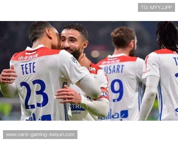 法甲里昂：中路控场与前场攻势的协同之力