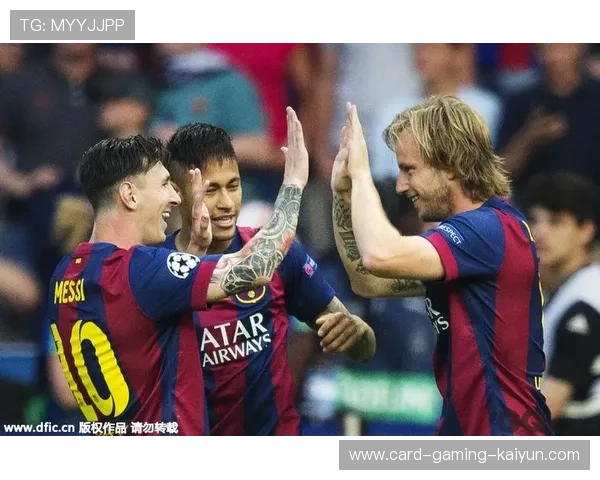 拉菲尼亚补射门前快速完成得分